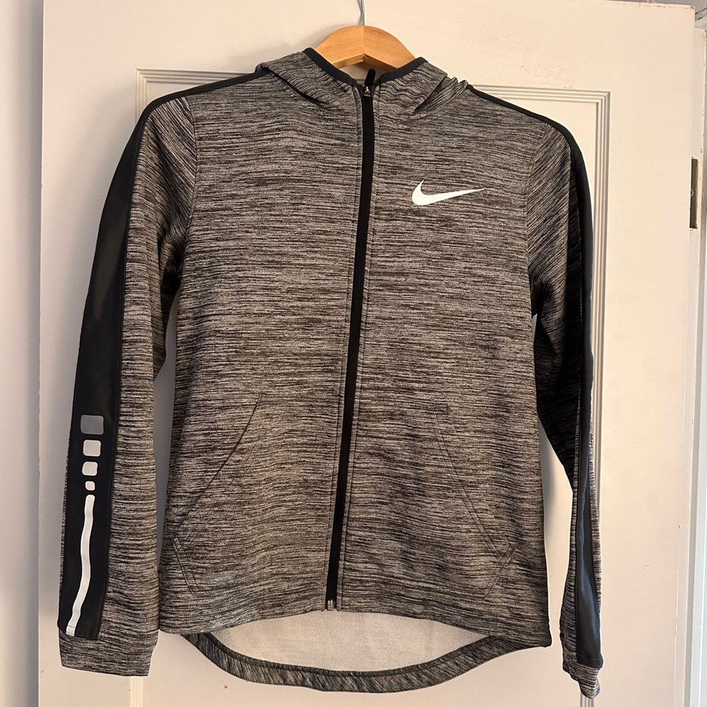 Nike Boys zip up